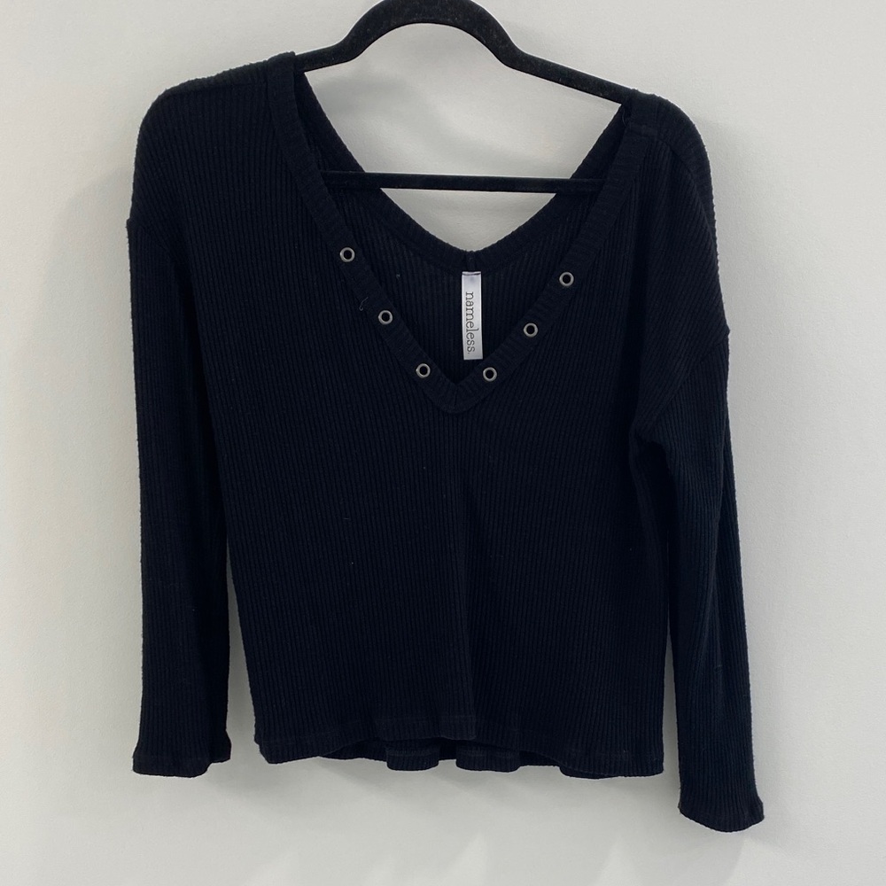 Black Long Sleeve V-Neck - Small